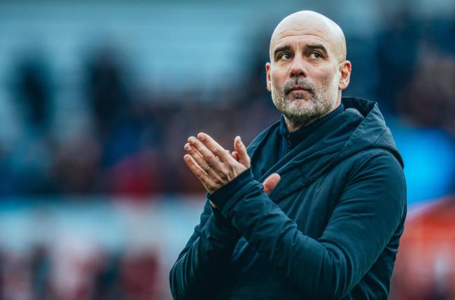 曼城防线再添一伤，主帅急需解决问题的简单介绍