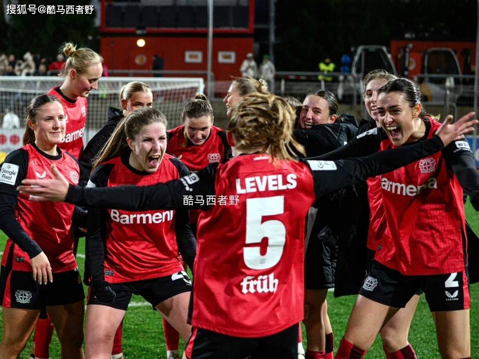 开云APP-勒沃库森小将拼尽全力，帮助球队取胜