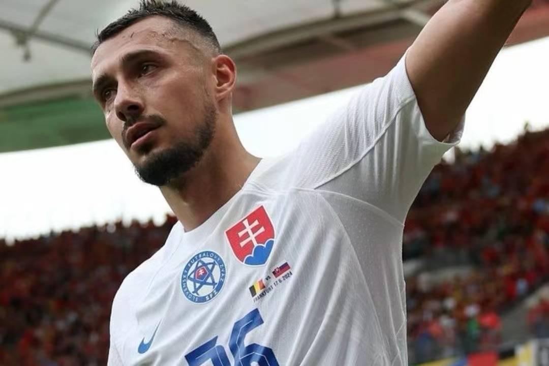 关于布拉格队在欧洲杯预选赛中以强大实力脱颖而出的信息