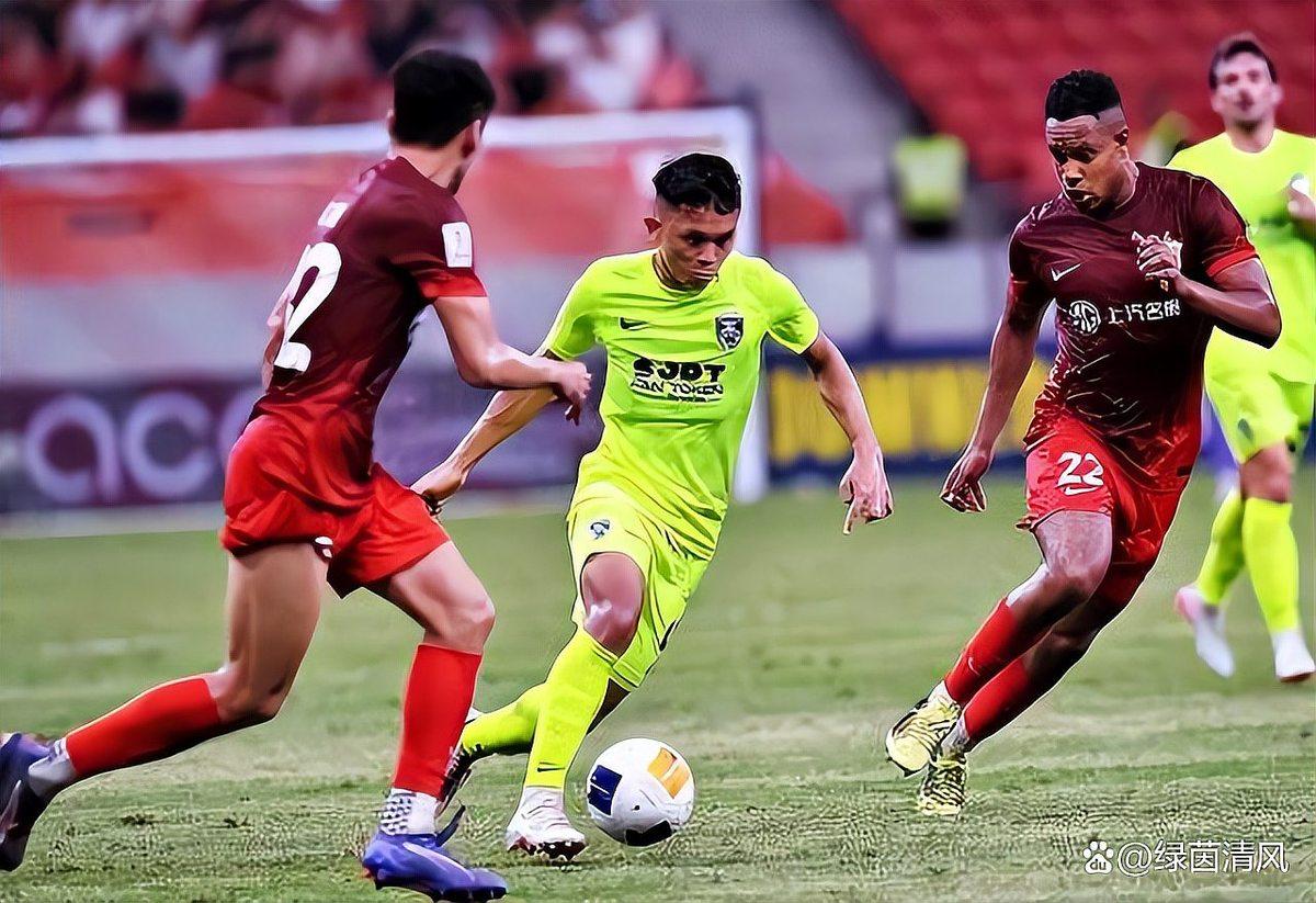 亚冠赛场上各队表现精彩纷呈