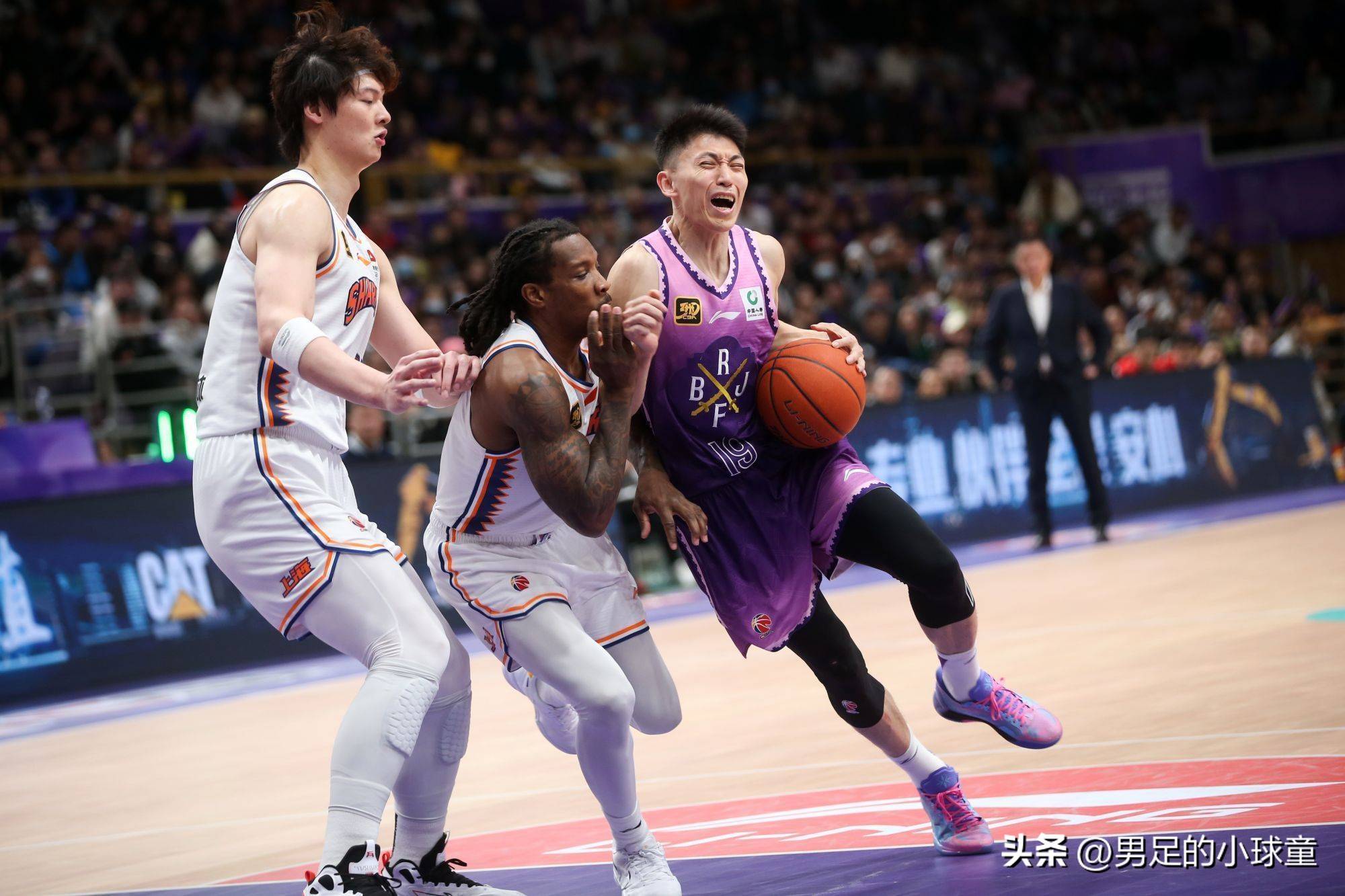 老将球员宣布退役,结束光荣职业生涯的简单介绍 老将球员宣布退役,结束光荣职业生涯的简单介绍