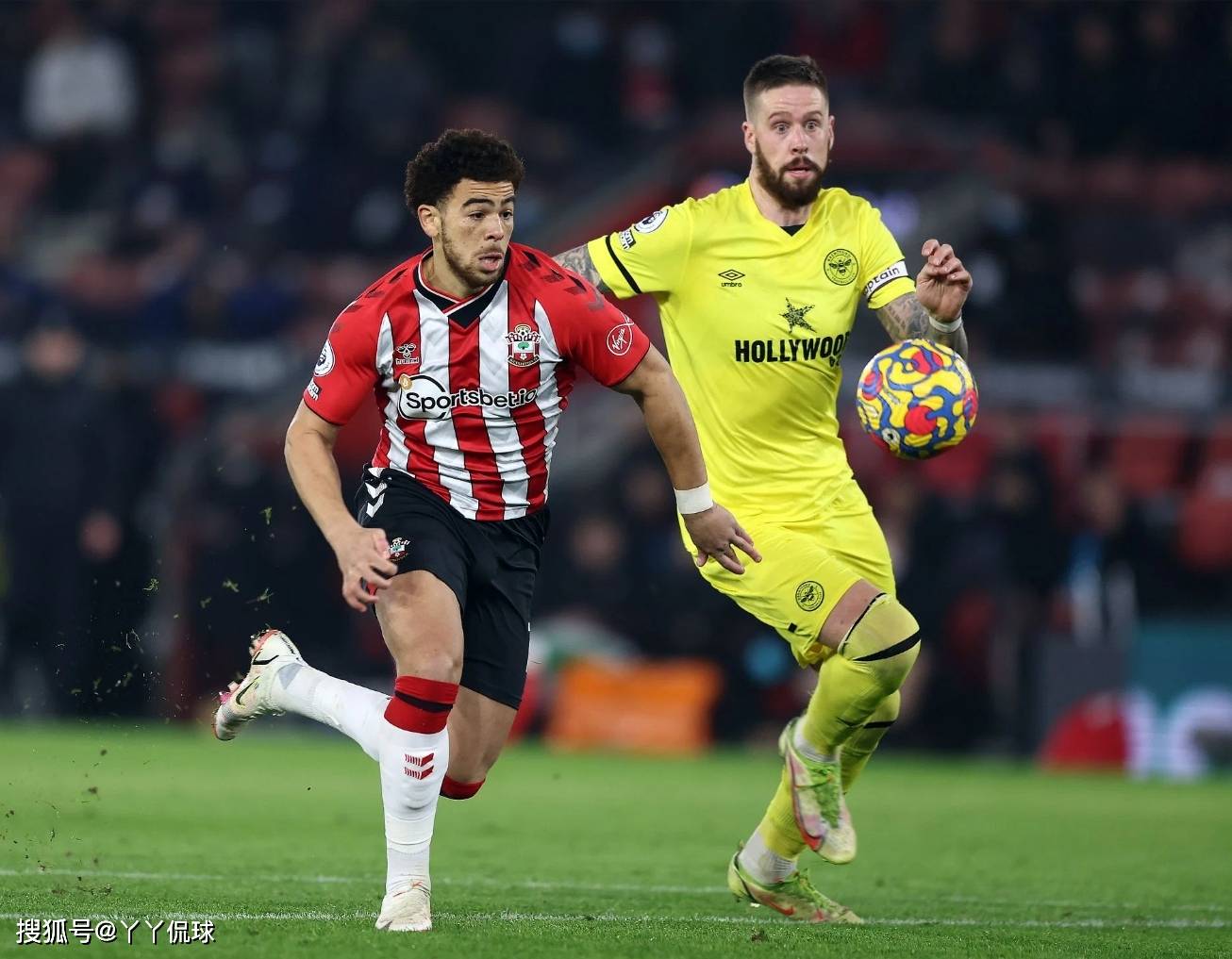 开云APP-南安普顿客场逆转，惊险保级成功