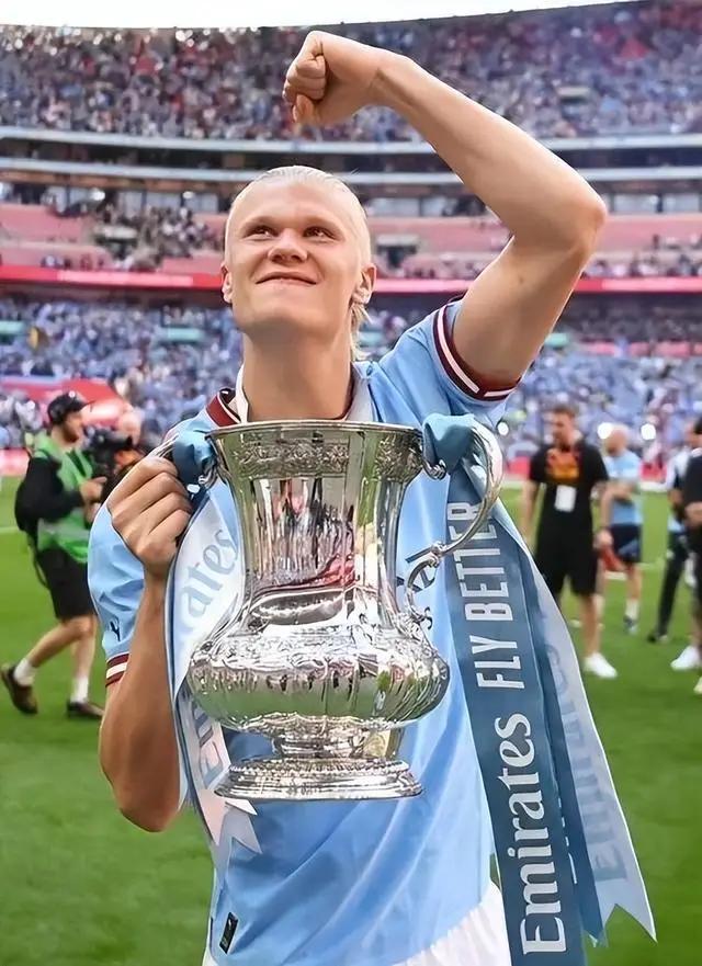 开云平台-曼城继续颓势，桑德兰主场逆转埃弗顿，距离保级越来越近的简单介绍