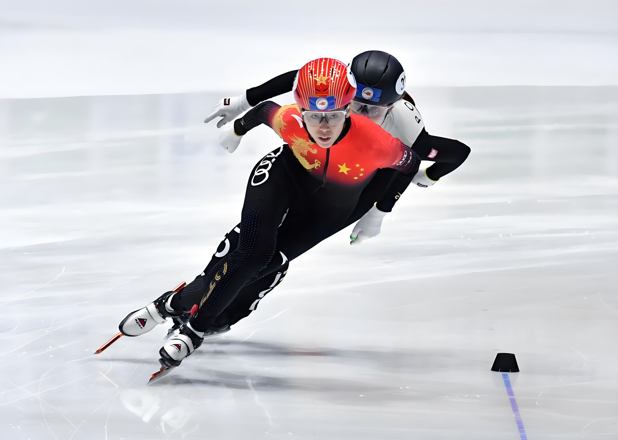 关于风驰电掣!俄罗斯短道速滑选手夺冠速度惊人的信息 关于风驰电掣!俄罗斯短道速滑选手夺冠速度惊人的信息