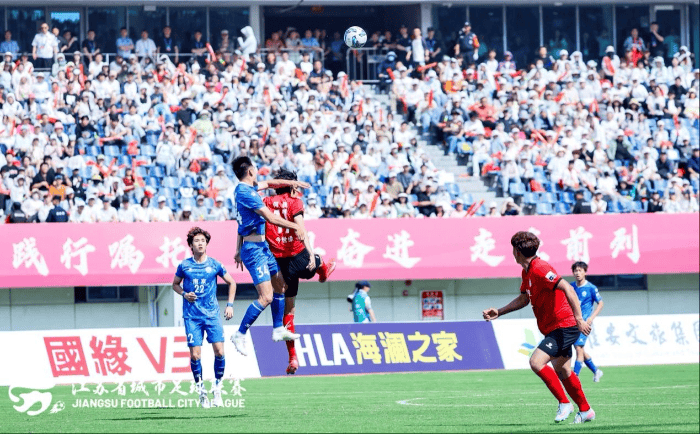 -火爆足球大赛：战队实力堪比巅峰的简单介绍