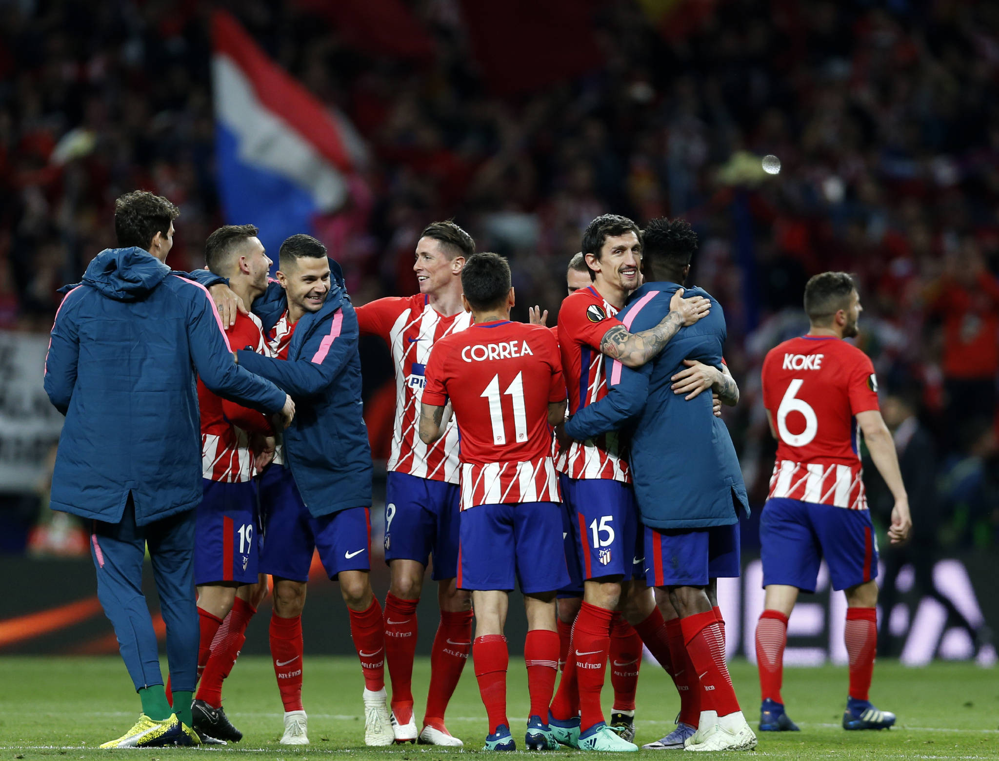 包含亚洲杯焦点战：西班牙vs梅西，止步引发引发热议的词条