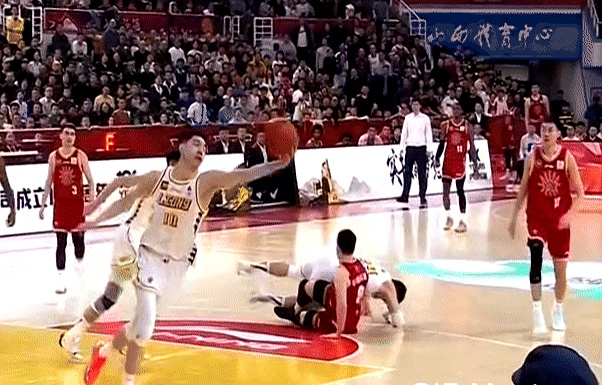 包含赛事纷呈，武者临险阵地不直下的词条