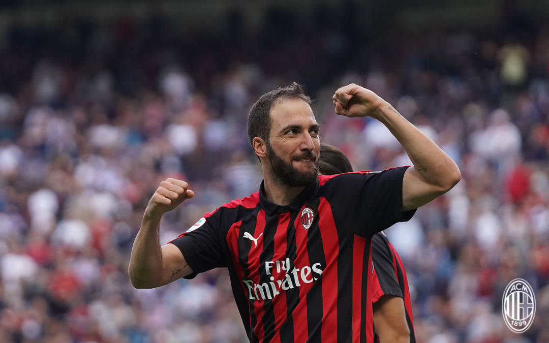 萨索洛客场战平里昂，保持不败势头