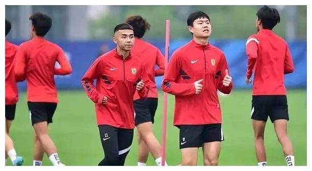 包含深圳队势如破竹,主帅称团队合作是取胜关键的词条 包含深圳队势如破竹,主帅称团队合作是取胜关键的词条