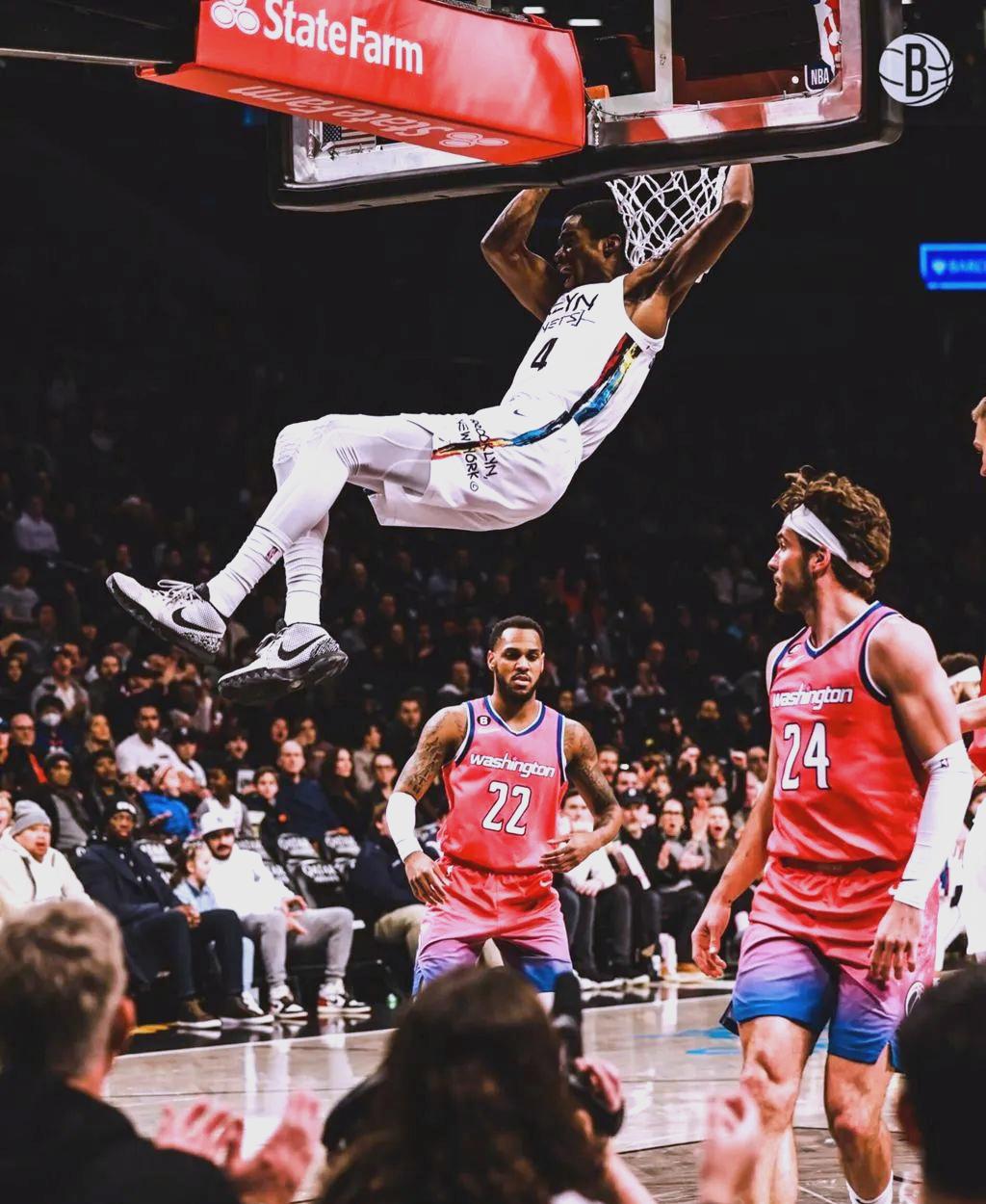 开云体育app-关于步行者逆转篮网，赢得保级关键战的信息