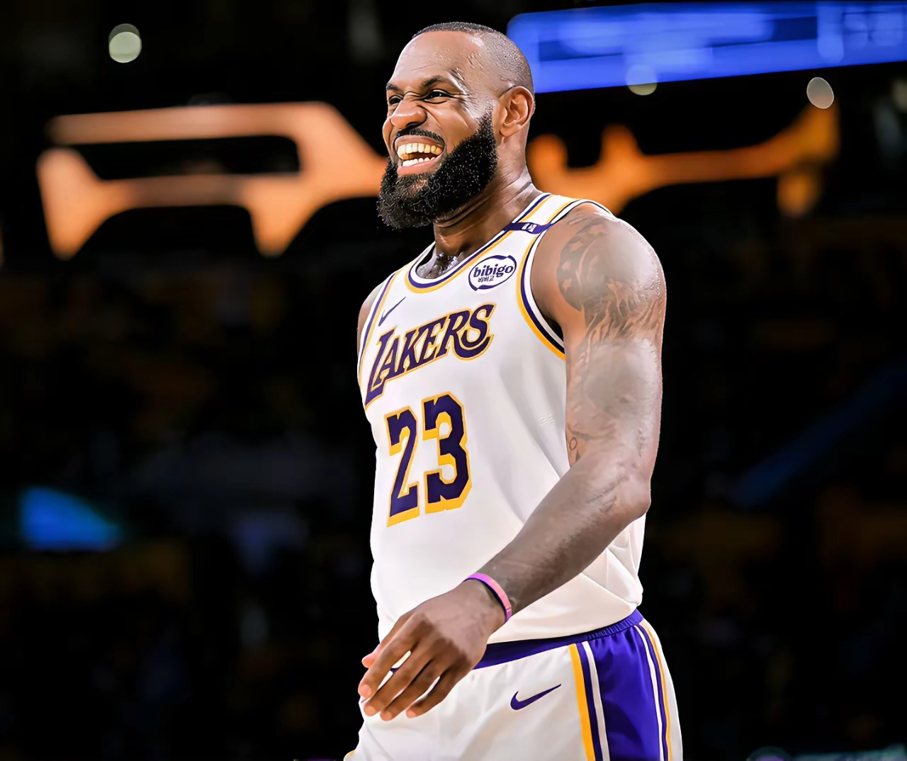 湖人B队力克波兰男篮,波特打破历史纪录 湖人B队力克波兰男篮,波特打破历史纪录