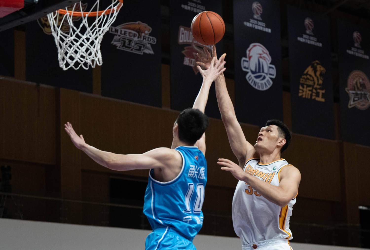 韩国队力克印尼队,黄鸭组合高光表现的简单介绍 韩国队力克印尼队,黄鸭组合高光表现的简单介绍