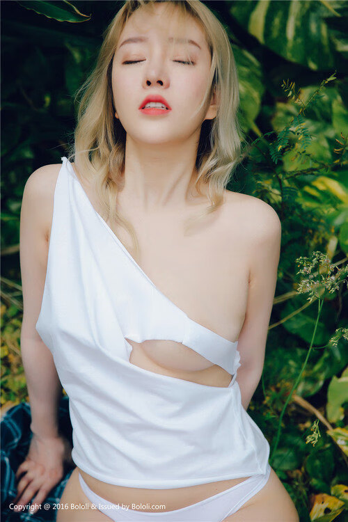 法比尼奥一剑封喉,曼联火力全开压制多特蒙德