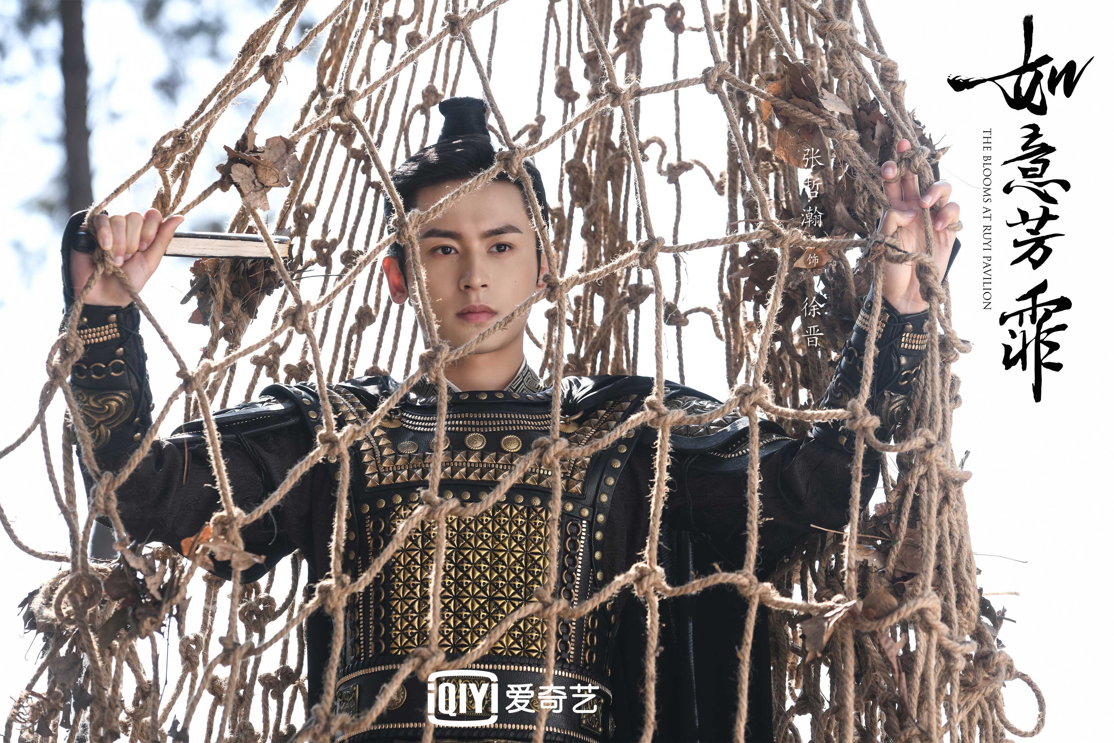 篮网单节狂暴拉开老鹰，爱德华兹冷血输出从不掉线