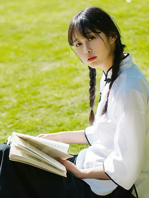 新疆冰封篮网烈焰，钢铁防线下贝恩的破晓救赎